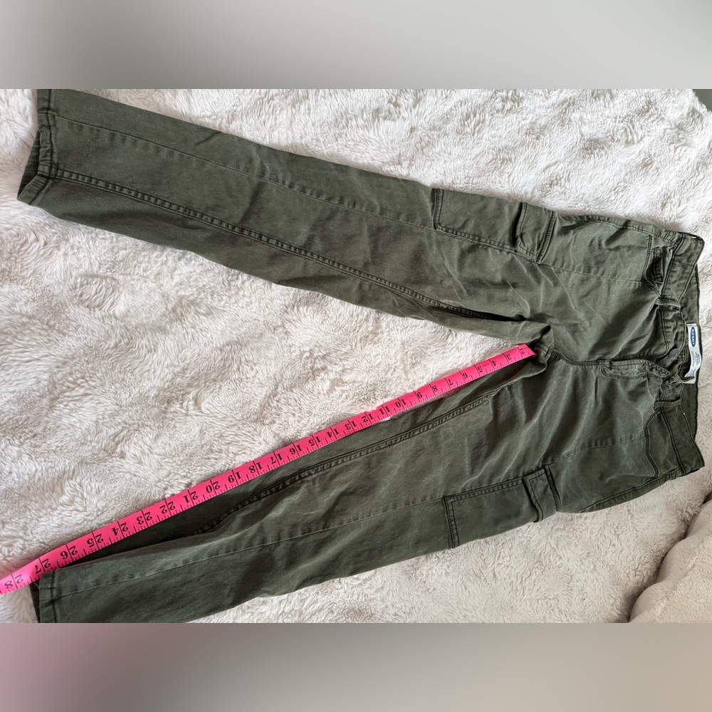 Old Navy Rockstar super Skinny Olive Green Cargo Pants